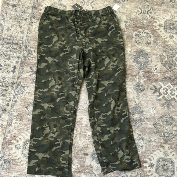 Eddie Bauer Camouflage Lounge Pants - Picture 1 of 5